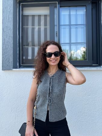 Antrasit Önden Bağlama Detaylı Buklet Yelek