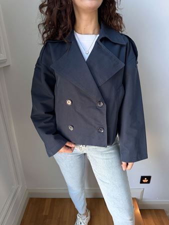 Lacivert Kapak Cepli Kısa Trençkot