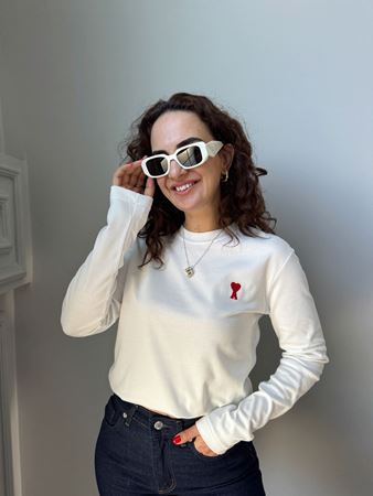Beyaz Marka Nakışlı Penye Sweatshirt