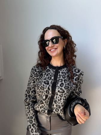 Siyah Leopar Desenli Hırka