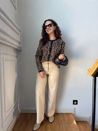 Taş Rengi Bol Paça Deri Pantolon