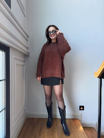 ZR Siyah Yırtmaçlı Şort Etek