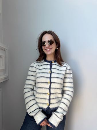 Ekru Lacivert Çizgili Gold Düğmeli Tüylü Hırka