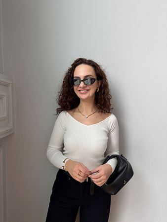 Ekru Geniş V Yaka Fitilli Triko