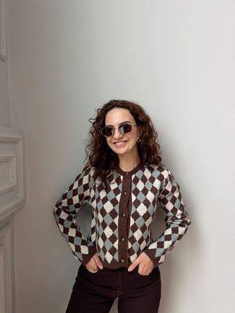 Kahve Metal Düğme Detaaylı Baklava Desen Hırka