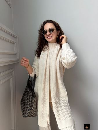 Krem Atkılı Saç Örgülü Triko Takım