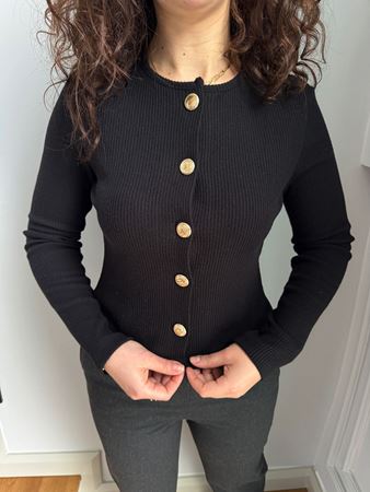 Siyah Gold Düğme Detaylı Hırka