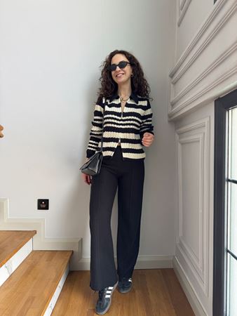 Laci Ekru Çizgili Polo Yaka Fermuarlı Hırka