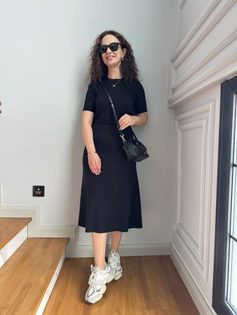 Siyah Selanik Midi Etek