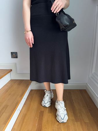 Siyah Selanik Midi Etek