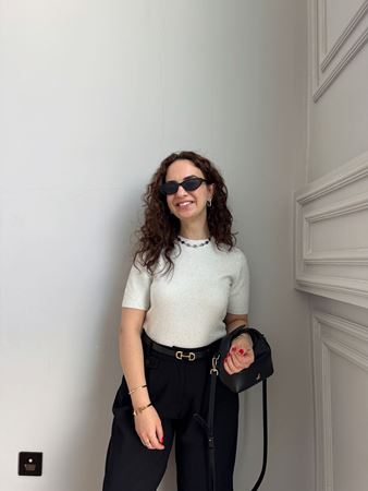 Ekru Simli Pullu Yarım Kollu Triko