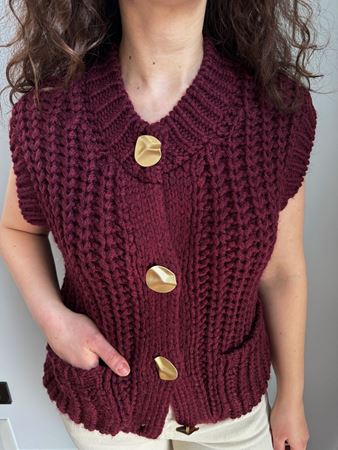 Bordo Bisiklet Yaka Yumuşak Dokulu Cepli Düğmeli Triko Yelek