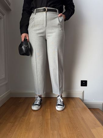 Gri Kemerli Havuç Fit Pantolon