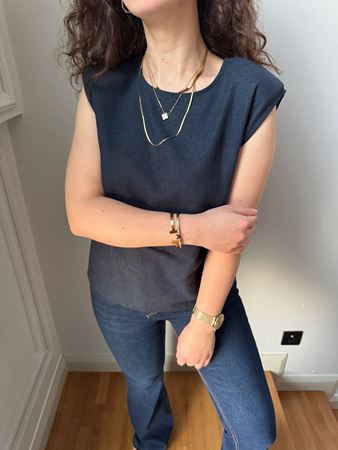 MD Lacivert Omuzları Vatkalı Keten Bluz