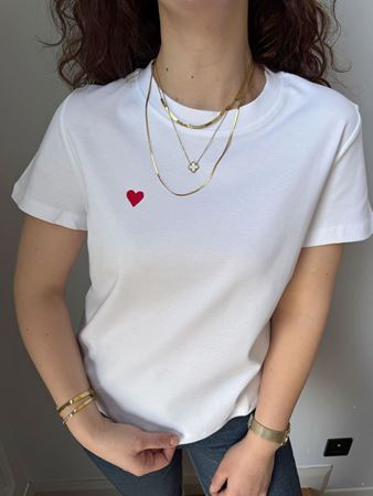 Beyaz Bisiklet Yaka Kalp Nakışlı Pamuklu T-Shirt