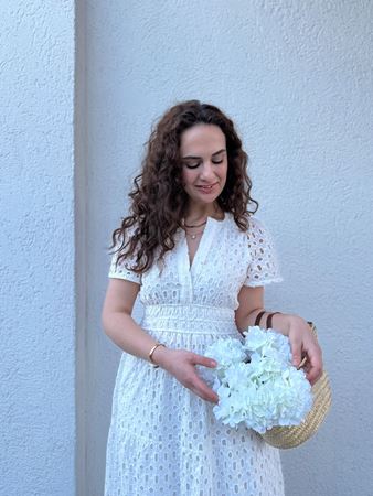 MD Beyaz Belden Lastikli Fisto Elbise