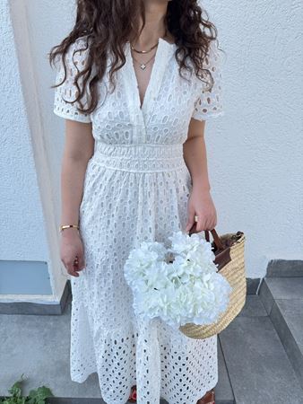 MD Beyaz Belden Lastikli Fisto Elbise