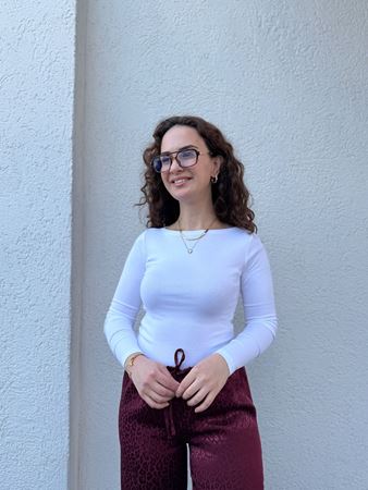 Beyaz Kayık Yaka Uzun Kollu Body