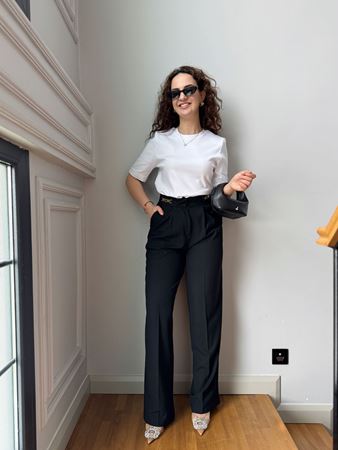 Siyah Aksesuar Detaylı Palazzo Pantolon