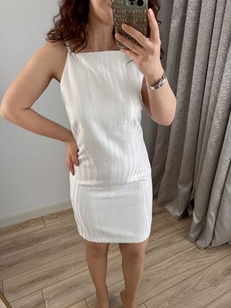 Beyaz Kumaşı Desenli Reglan Kol Elbise