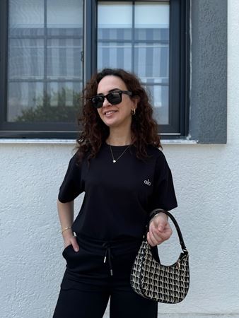 Siyah Yazı Detaylı Modal Takım