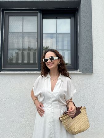Beyaz Keten Gömlek Elbise