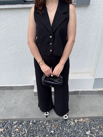 Siyah Geniş Yaka Gold Düğmeli Yelekli Takım