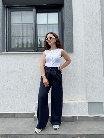 Lacivert Yanları Şeritli Beli Lastikli Palazzo Pantolon