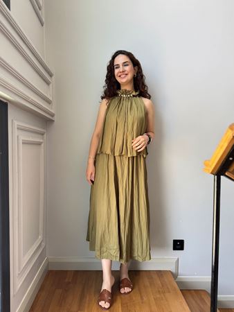 Yağ Yeşili Yakası Boncuklı Kraşlı Elbise