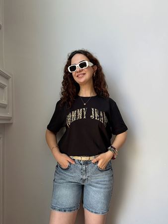 TMMY Siyah Leopar Yazı Detaylı Basıc T-shirt