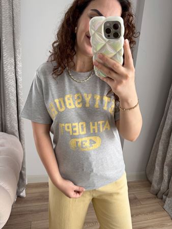 Gri Sarı Yazı Detay Basıc T-Shirt