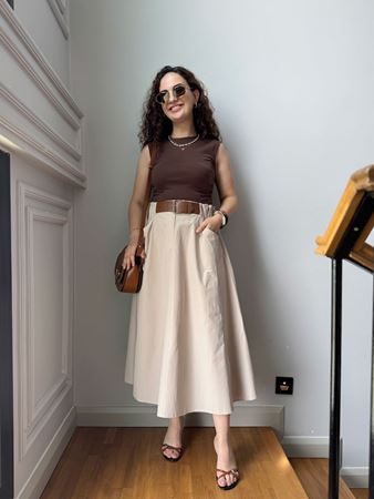 Bej Kemer Detaylı Poplin Etek