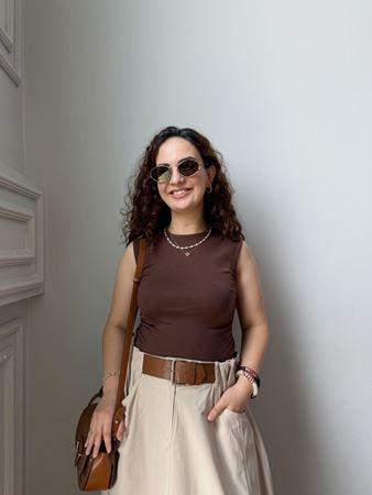 Kahverengi Yanları Büzgülü Sıfır Kol Body