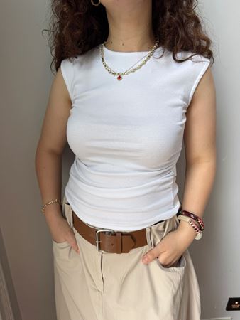 Beyaz Yanları Büzgülü Sıfır Kol Body