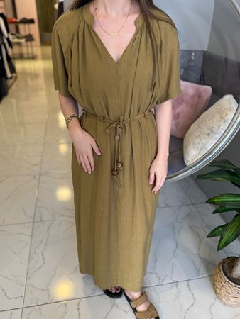 Yağ Yeşili Beli Kuşaklı Maxi Boy Elbise