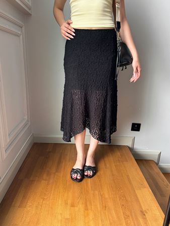 Siyah Dantel Asimetrik Midi Etek