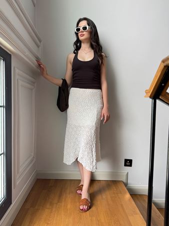 Beyaz Dantel Asimetrik Midi Etek