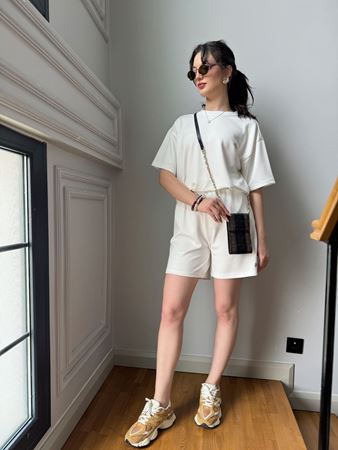 Ekru Modal Kumaş Şort T-Shirt Takım