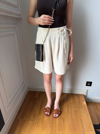 Bej Rengi Keten Şort