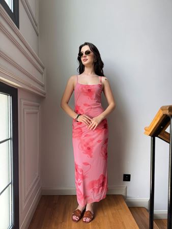 Pembe Çiçekli İnce Askılı Şifon Elbise
