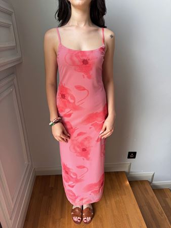 Pembe Çiçekli İnce Askılı Şifon Elbise