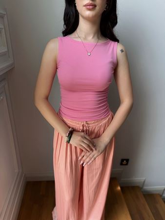 Pembe Kayık Yaka Kolsuz Atlet