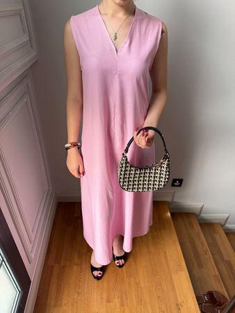 MD Pembe V Yaka Keten Elbise