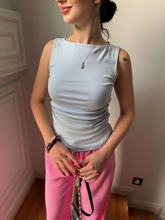 Mavi Yanları Büzgülü Kayık Yaka Bluz