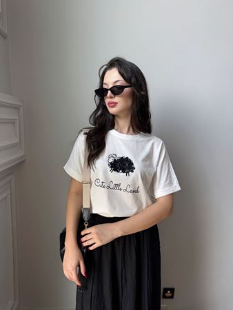Ekru Yazı & Figür Detaylı T-Shirt