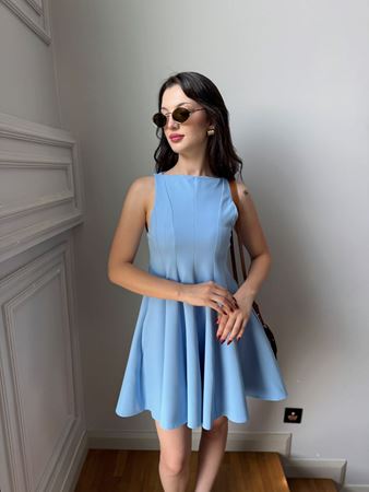 Mavi Volanlı Elbise