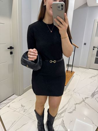 Siyah Bisiklet Yaka Yumoş Doku Elbise