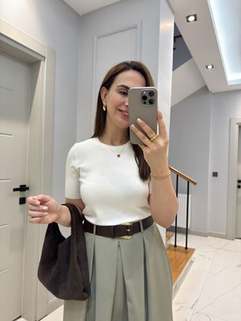 Ekru Bisiklet Yaka Basic Triko