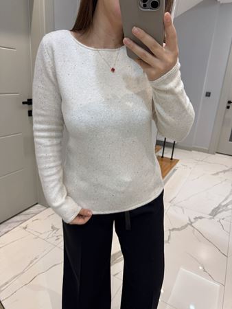 Krem Kayık Yaka Pullu Simli Triko