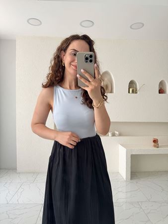 Mavi Halter Yaka Atlet